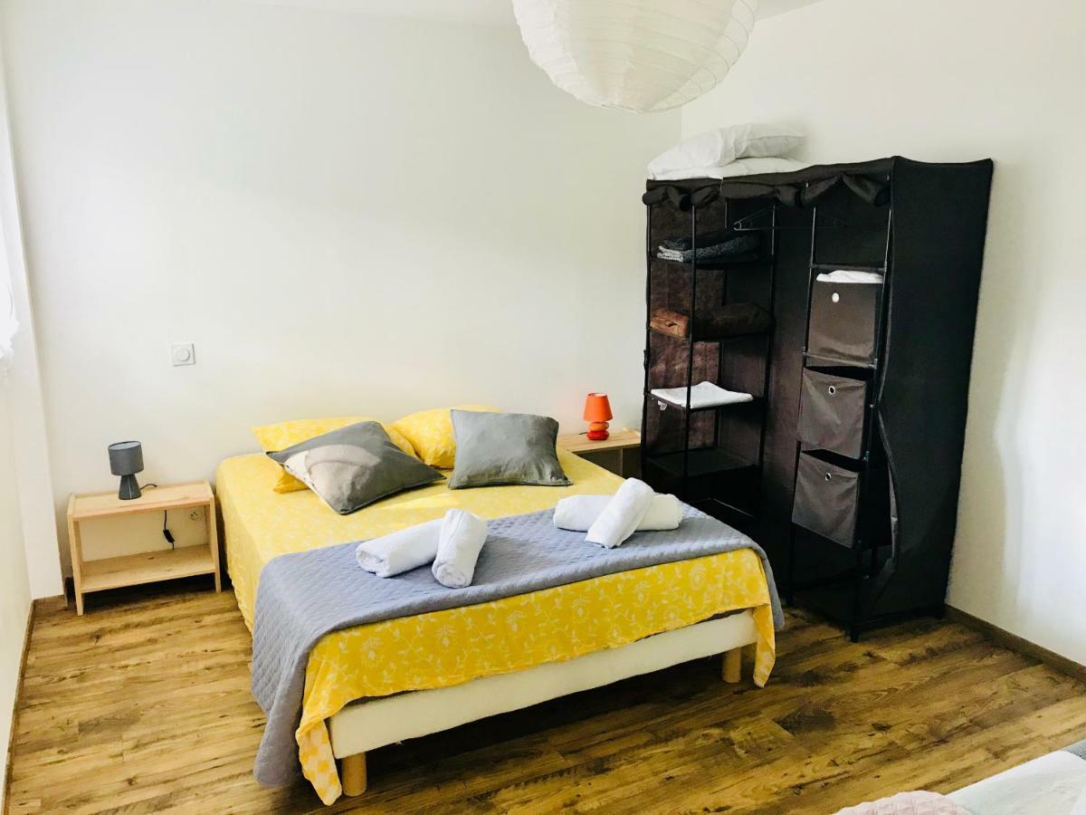 Chez Marinette Appartement Le Cailar Buitenkant foto